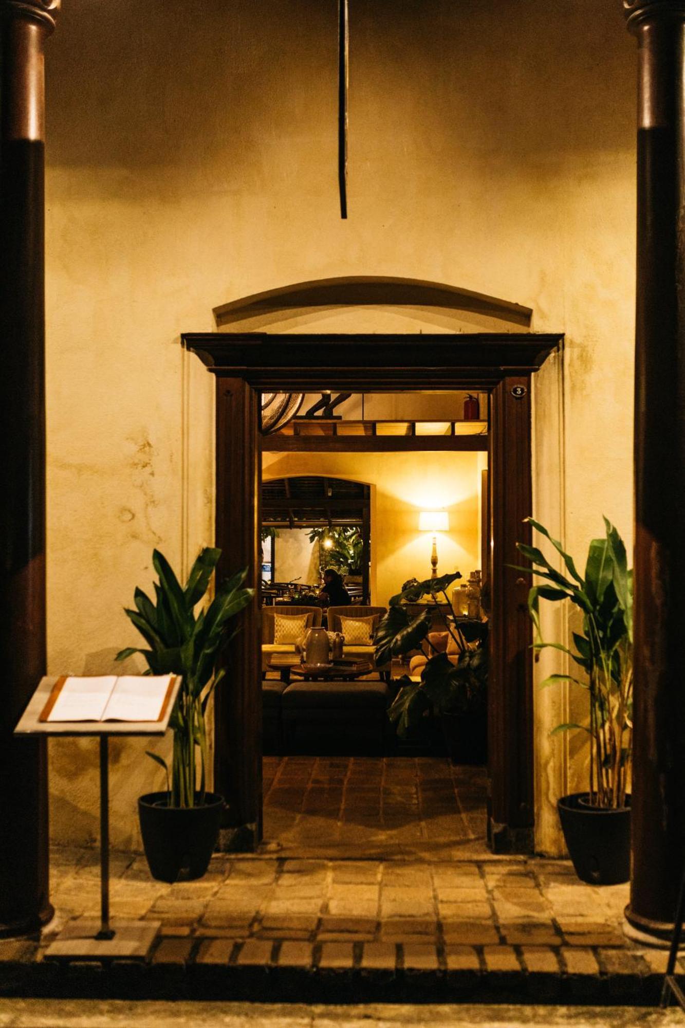 The Bungalow Galle Fort - Hotel - Restaurant - Cocktail Bar Exterior photo