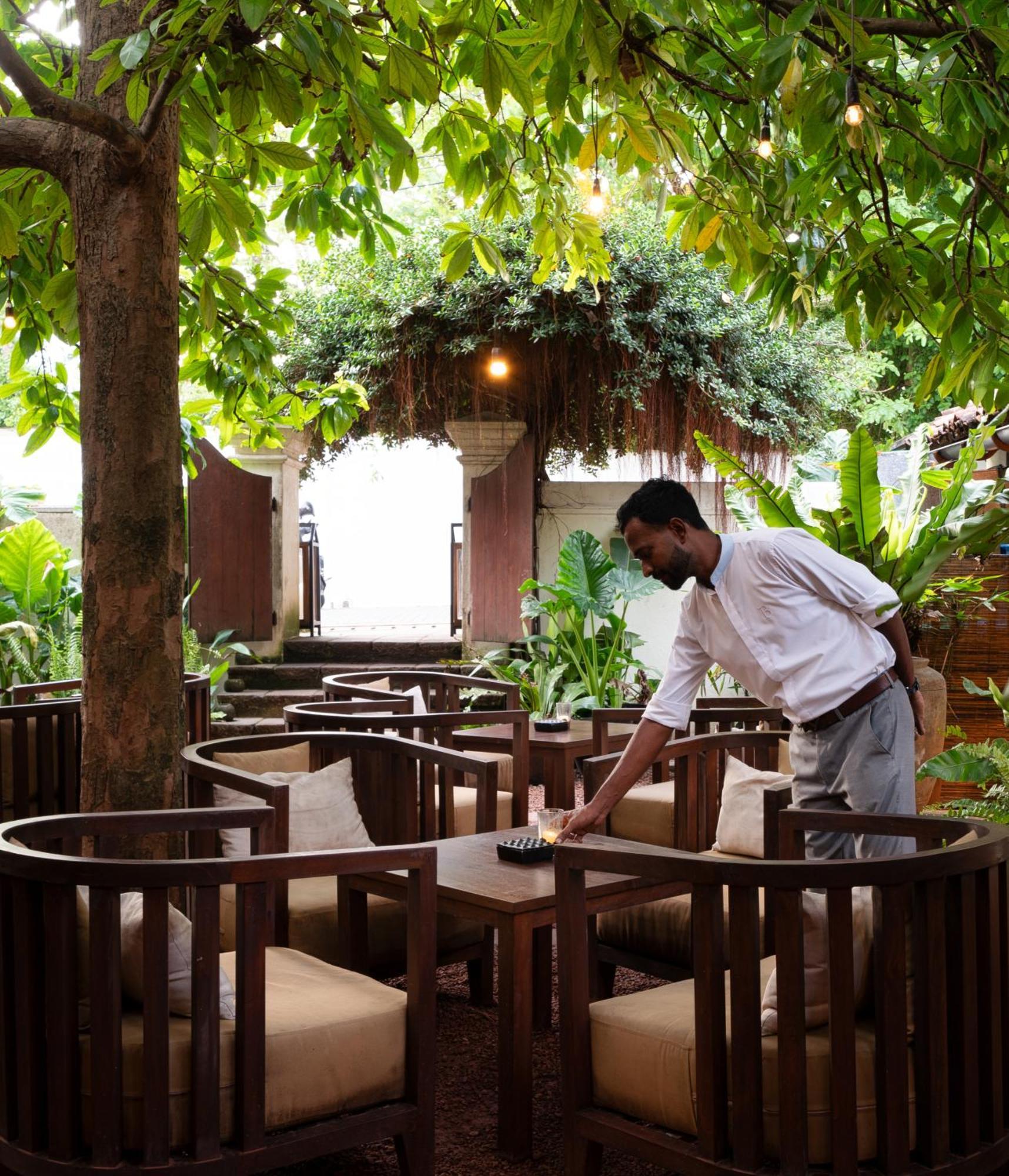 The Bungalow Galle Fort - Hotel - Restaurant - Cocktail Bar Exterior photo